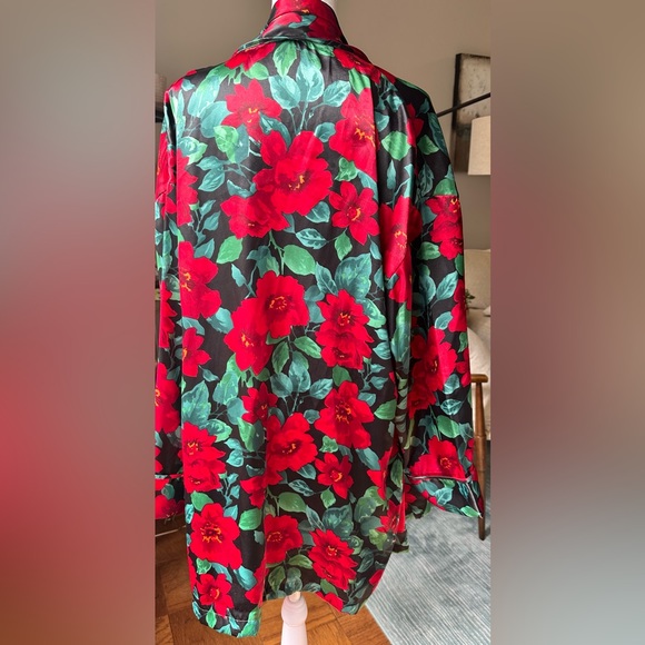 Vintage Victoria Secret Floral Robe - Picture 3 of 3